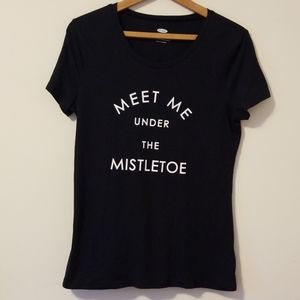 Meet me under the mistletoe Christmas t shirt